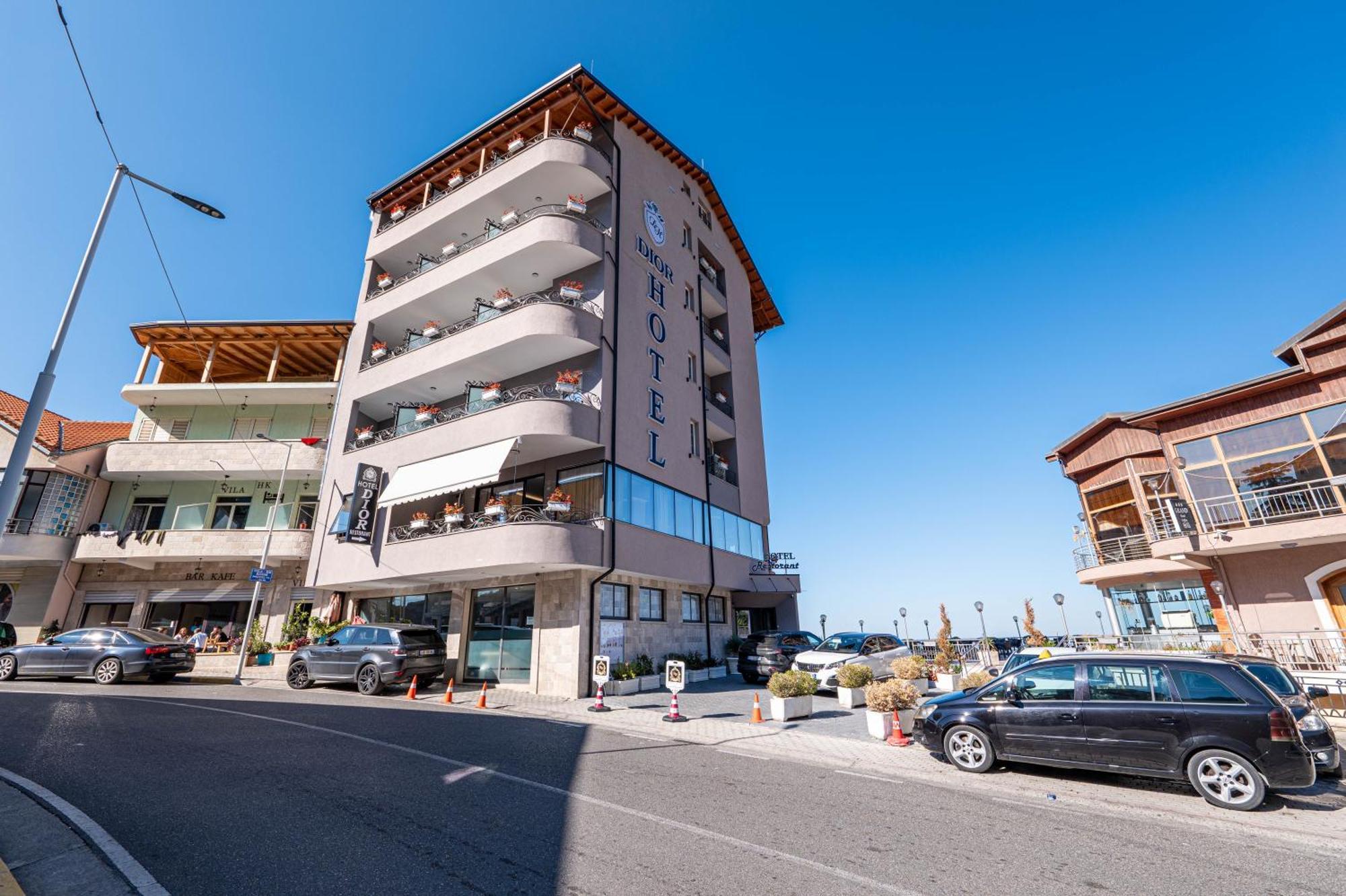 Hotel Dior Krujë Esterno foto