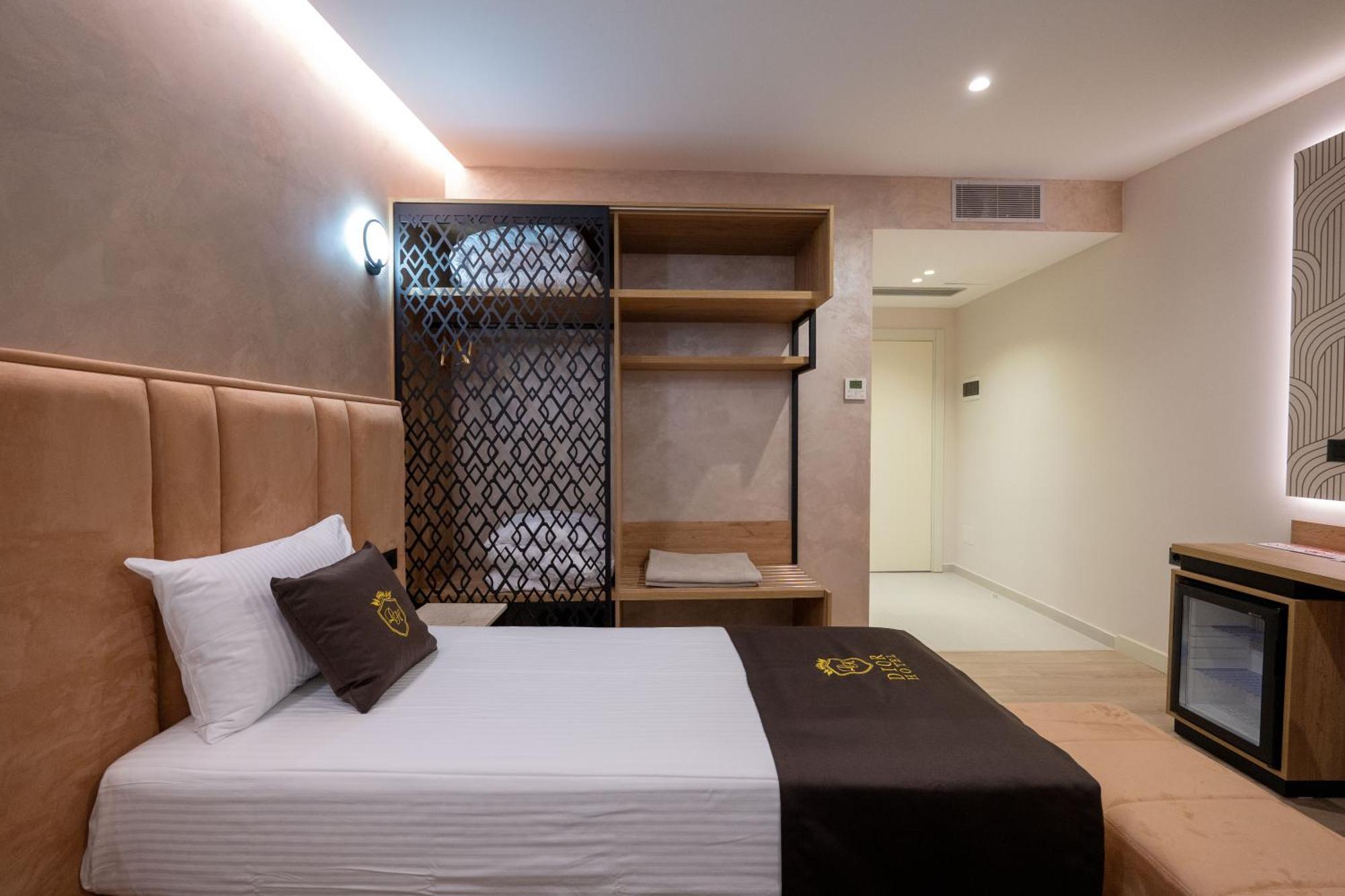 Hotel Dior Krujë Esterno foto